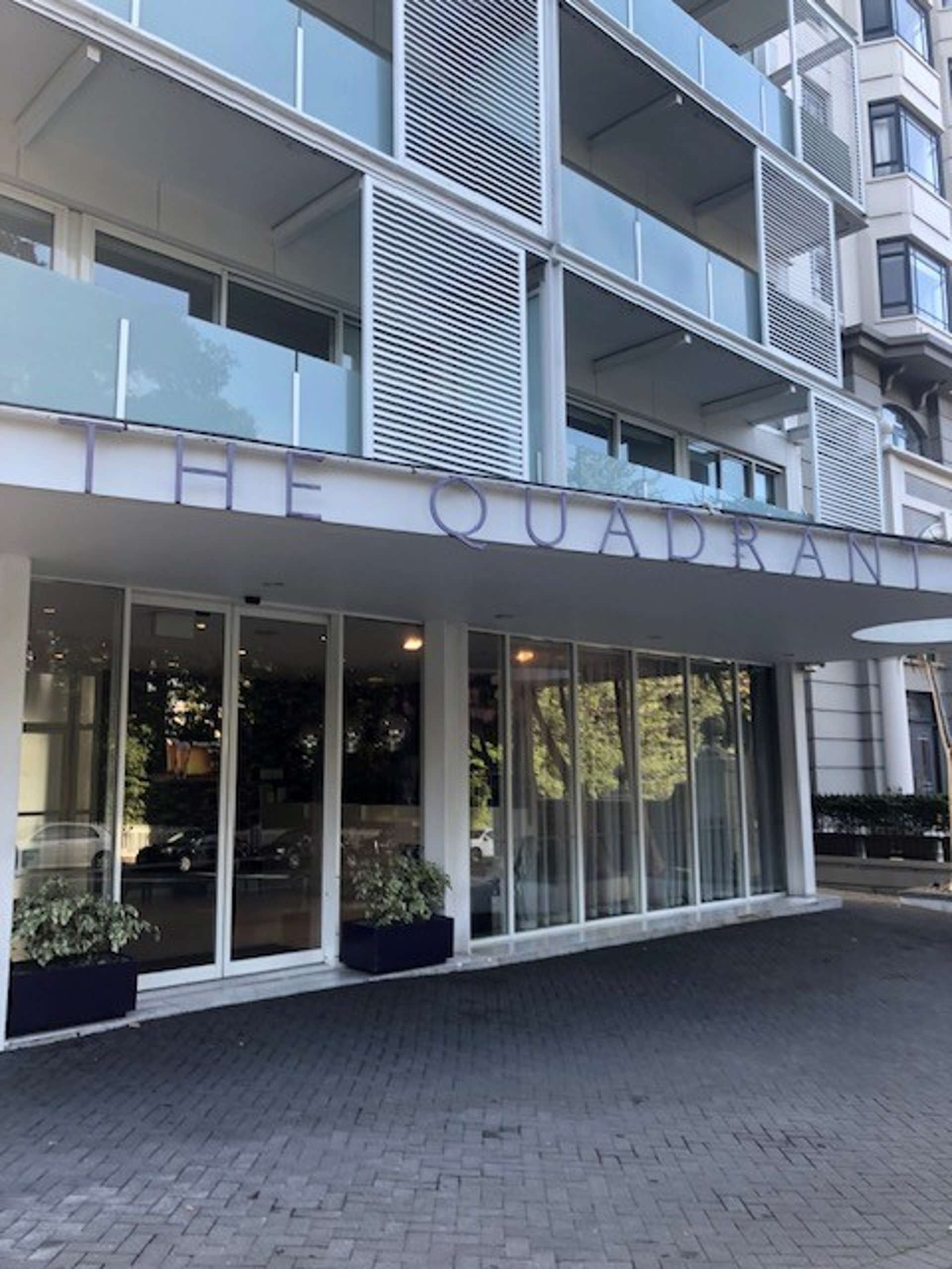 1205/10 Waterloo Quadrant City Centre_0