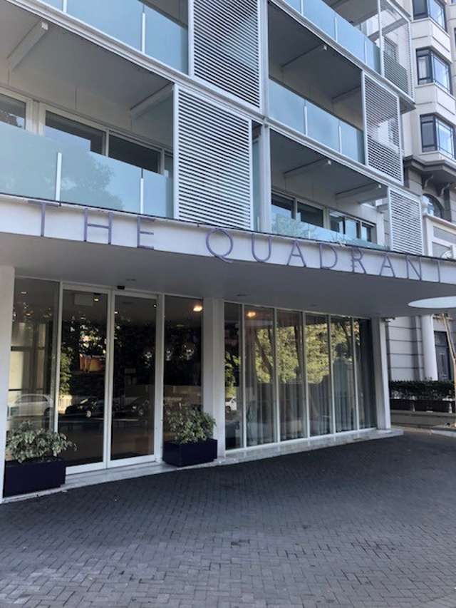 Studio Apartment in the Quadrant