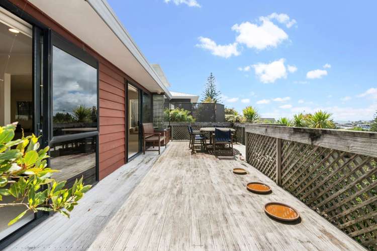 2/18 Kiteroa Terrace Rothesay Bay_4