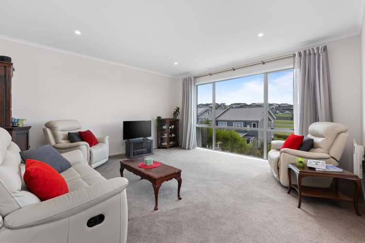 22 Colonial Drive Silverdale_5