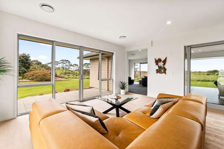 15 Magnolia Tree Way Kerikeri_4