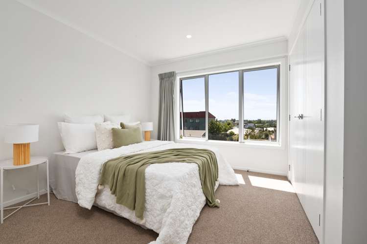 10/19 Ruakiwi Road Hamilton Lake_7