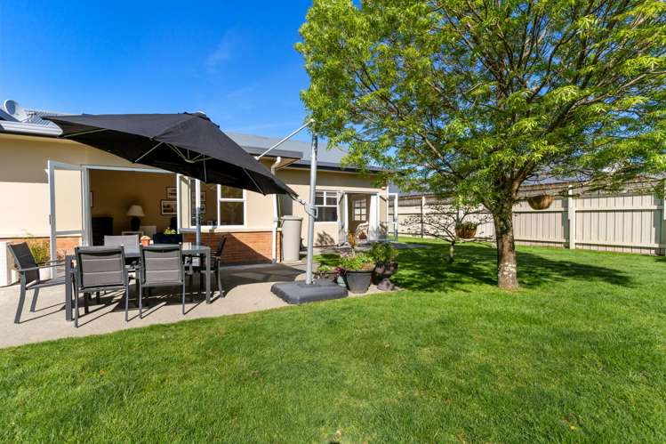 26 Deller Drive Carterton_21