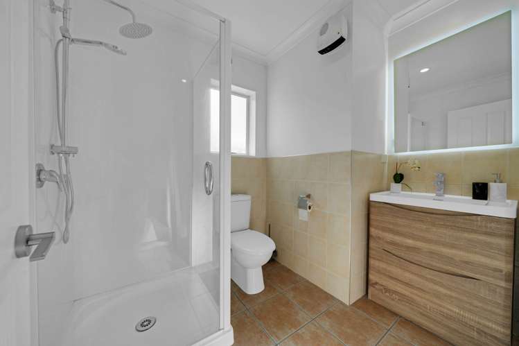 22 Walter Haddrell Crescent East Tamaki_31