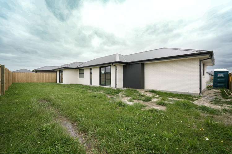 122 Scout Street Rolleston_2