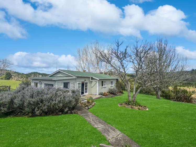 2192 Omana Road 2080_0
