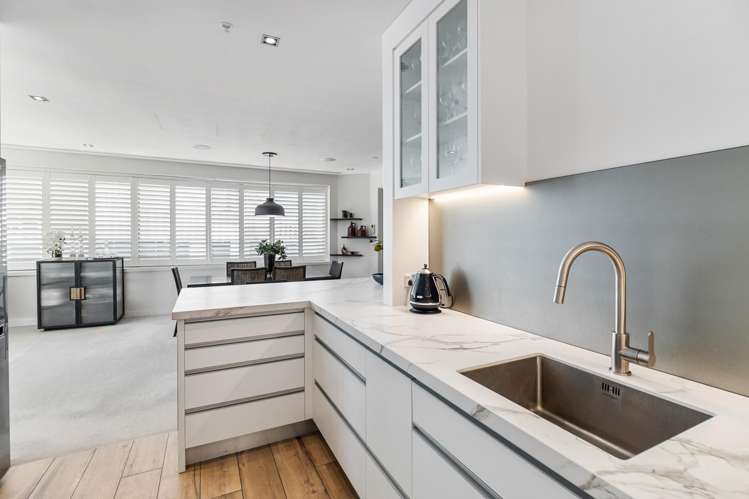 2112/26 Albert Street Auckland Central_11