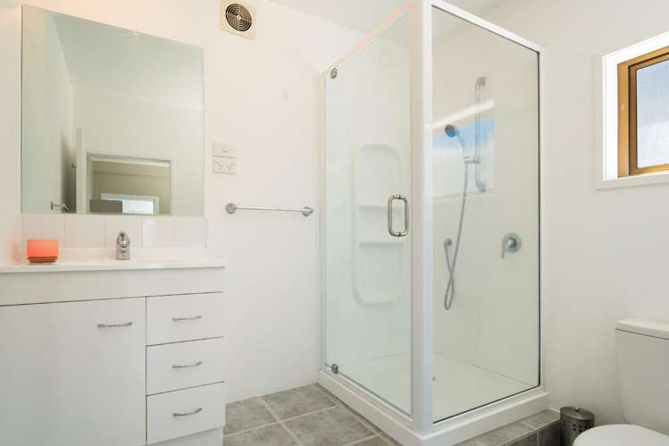65 West Hoe Heights Orewa_24