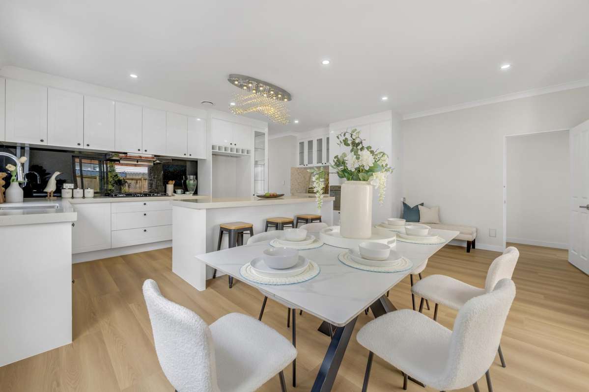 73 Rosewell Crescent_1