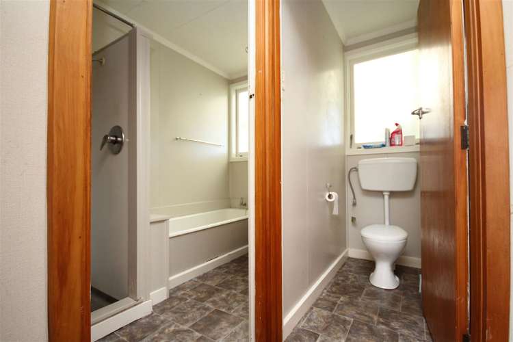 1 Queen Street Waihi_16