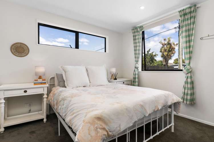 61 Gibbon Street Sydenham_9