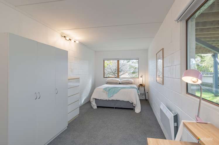 8 Chichester Drive Pinehaven_18