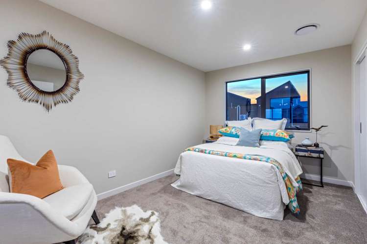 64 Glidepath Road Hobsonville_12