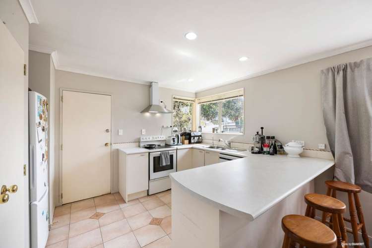 1/12 Bowater Place Manurewa_5