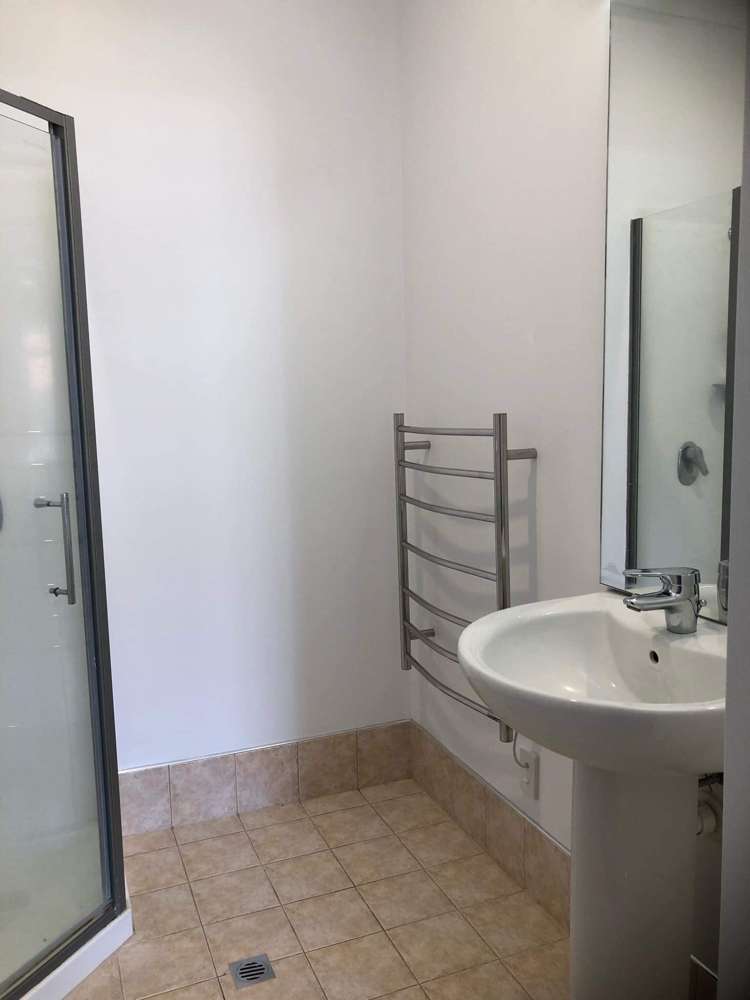 4/44 Carlos Drive Flat Bush_6