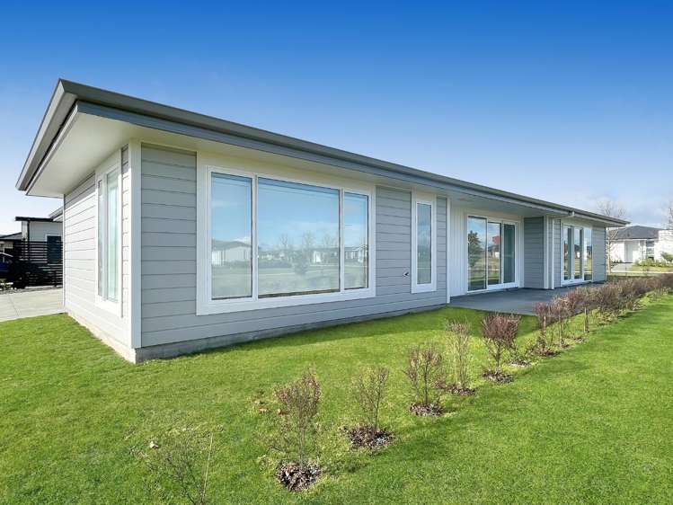 12 Bastille Court Rangatira Park_15