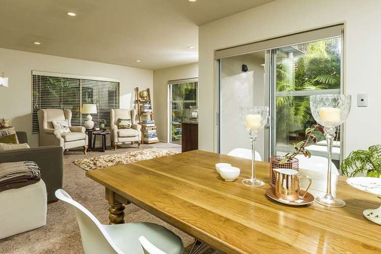 2/63 Selwyn Crescent Forrest Hill_30