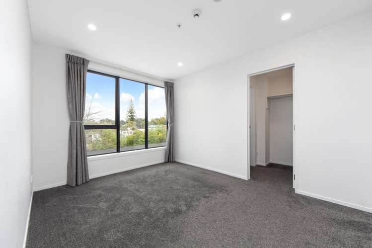 302/553C Glenfield Road Glenfield_5