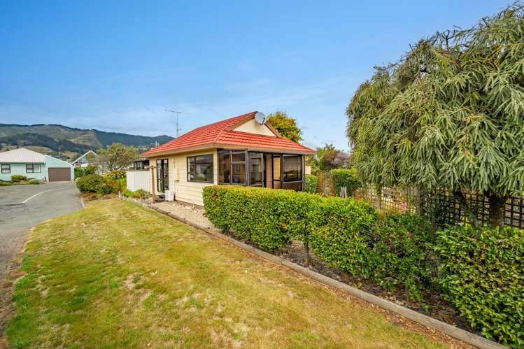 7 Birchwood Grove Richmond_14