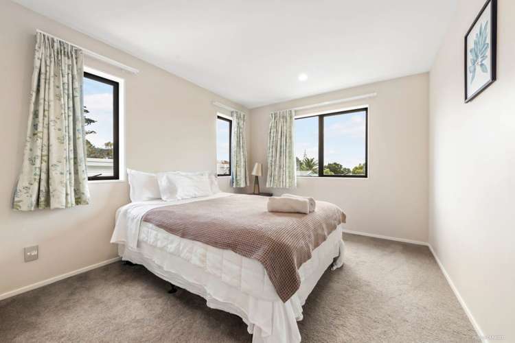 61a Glenview Road Glen Eden_11