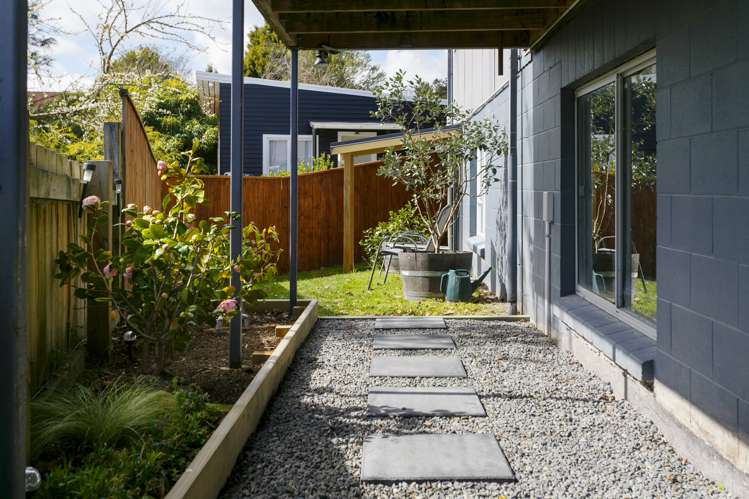 2/44 Hinekura Avenue Taupo_15