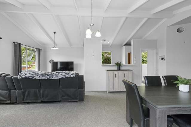 7 Waipuna Grove Stokes Valley_4