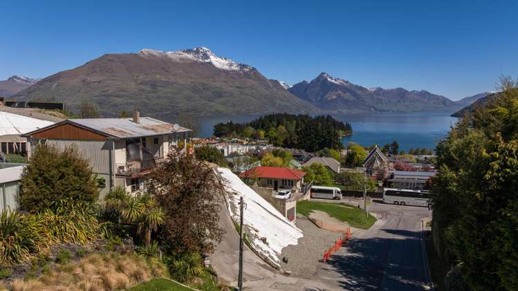 9 Edgar Street Queenstown_25