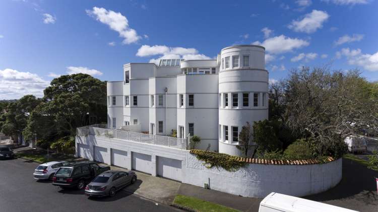 6/189 Jervois Road Herne Bay_0