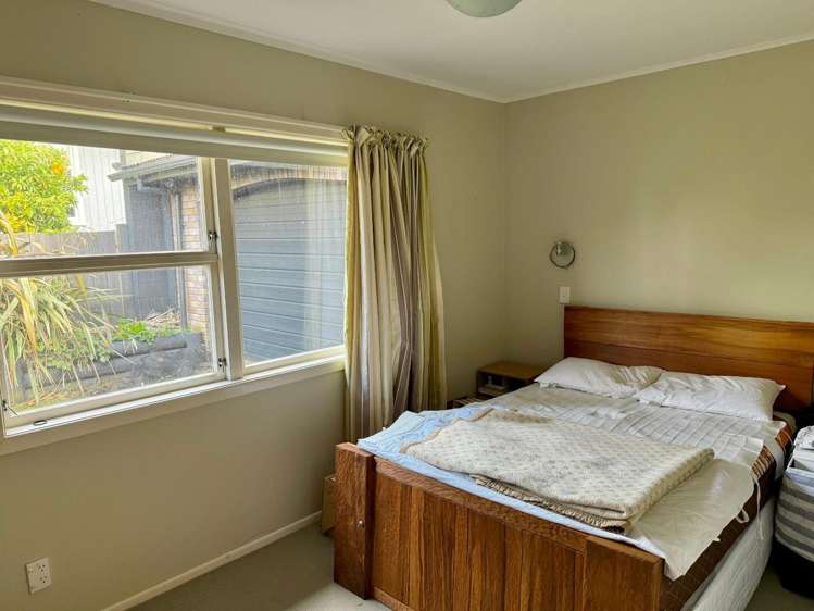 27 Simmonds Crescent 1147_5