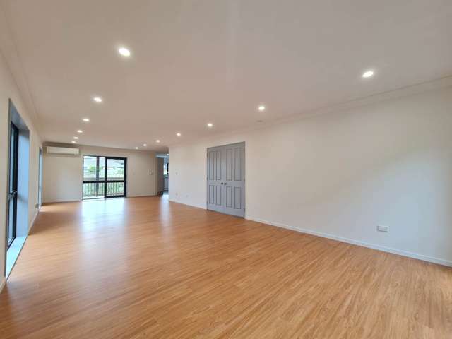 Arrowsmith Drive Flat Bush_1