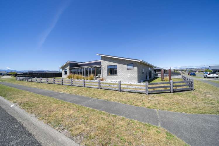 64 Rodeo Drive Te Anau_32