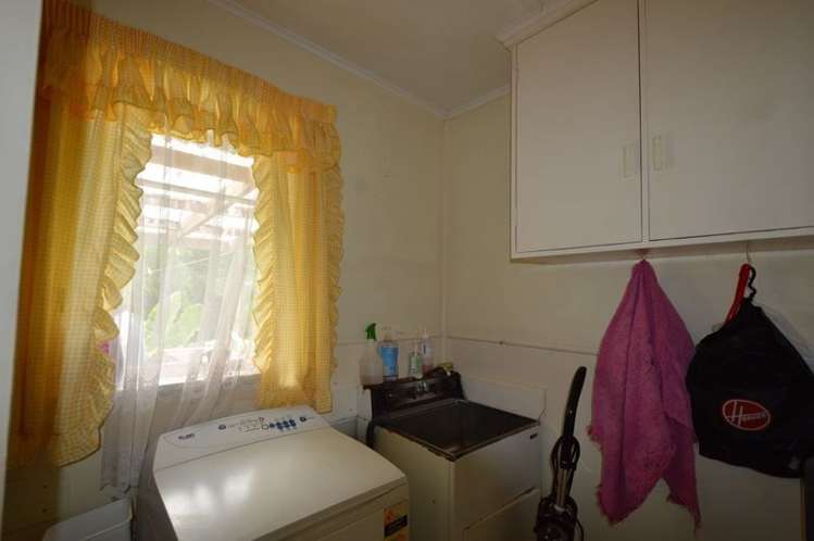 7 Leese Street Taumarunui_14