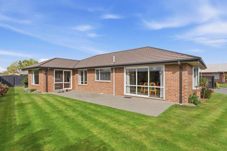 19 Carradale Avenue Yaldhurst_13