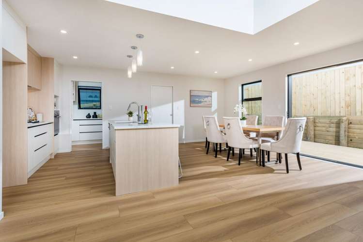 33 Pinecrest Drive Gulf Harbour_5