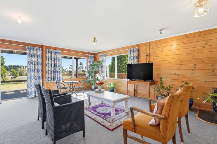 41 Rangiotu Road Himatangi Beach_14