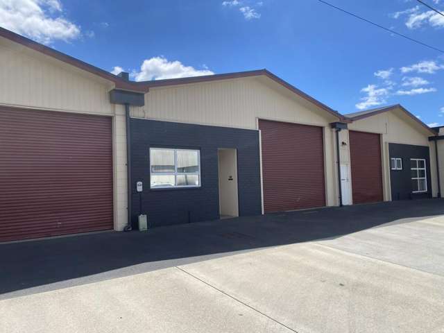 19c Waters Street Mangakakahi_1