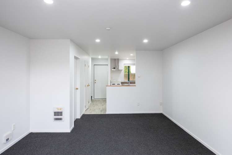 68 Thackeray Place Waltham_12