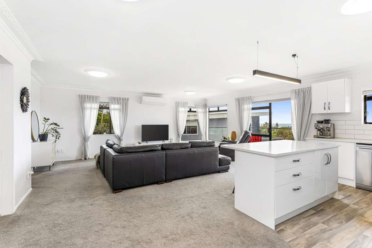 1 Orewa Heights Crescent_1