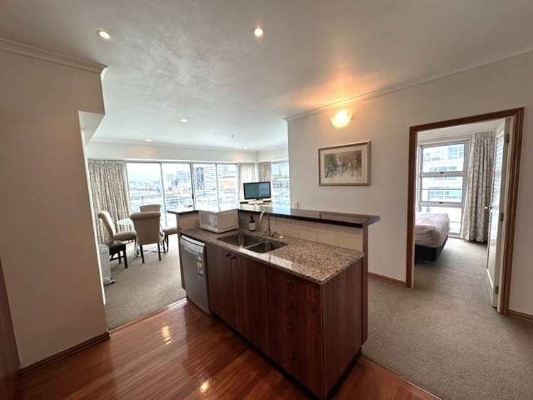 64/139 Quay Street City Centre_5