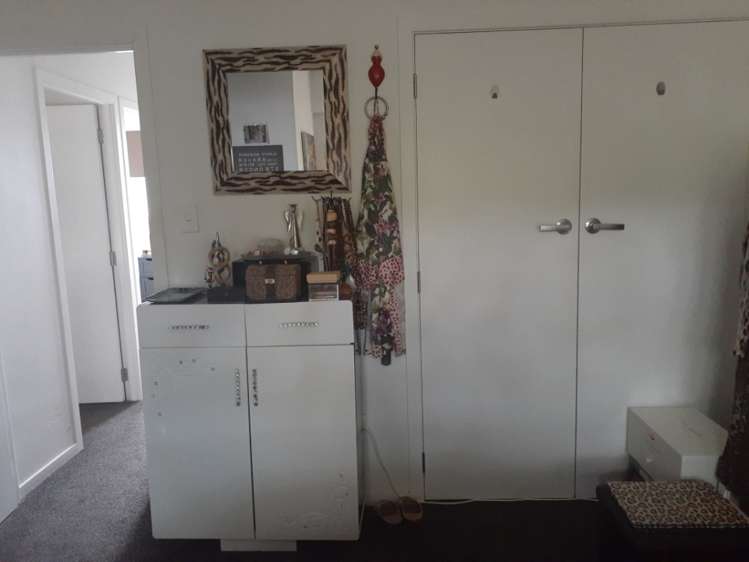 3/8 Paul Place 10694_12