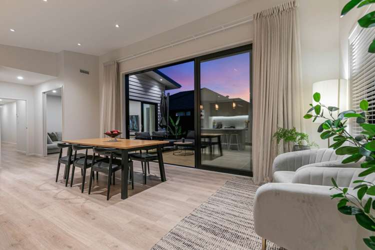 31 John Fair Drive Wainui_19