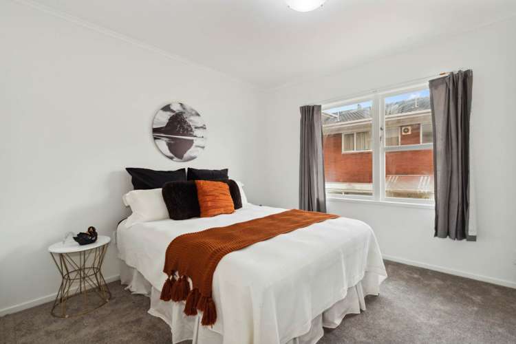 3/103 Landscape Road Mt Eden_5