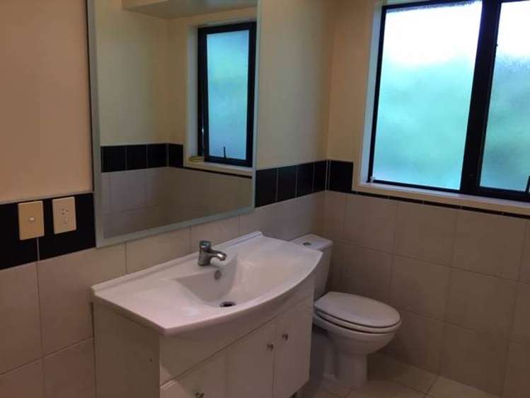 9a Rapaki Place Te Atatu Peninsula_13