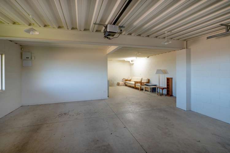 22 Cobbe Place Pomare_24