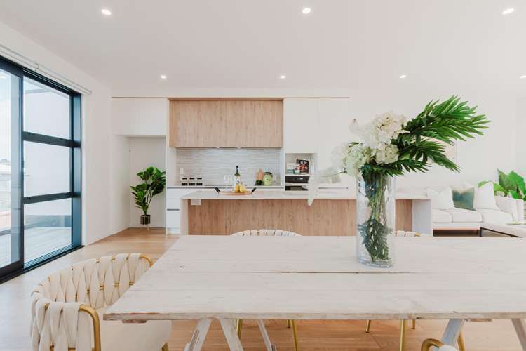 952E East Coast Road_0