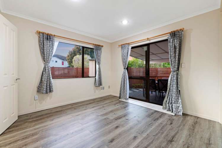 16 Janway Avenue Flat Bush_8