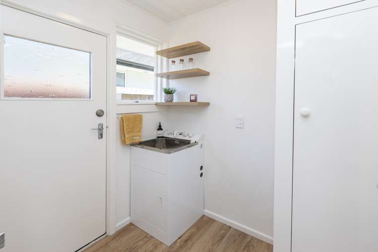 2/11 Heathcote Street Woolston_12