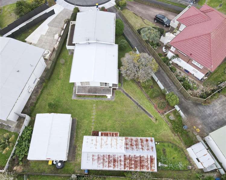 7 Taha Road Te Atatu South_11