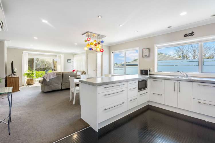 1/6 Manuka Street Orewa_8