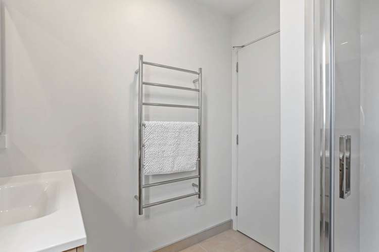 54 Tamora Lane Avondale_12